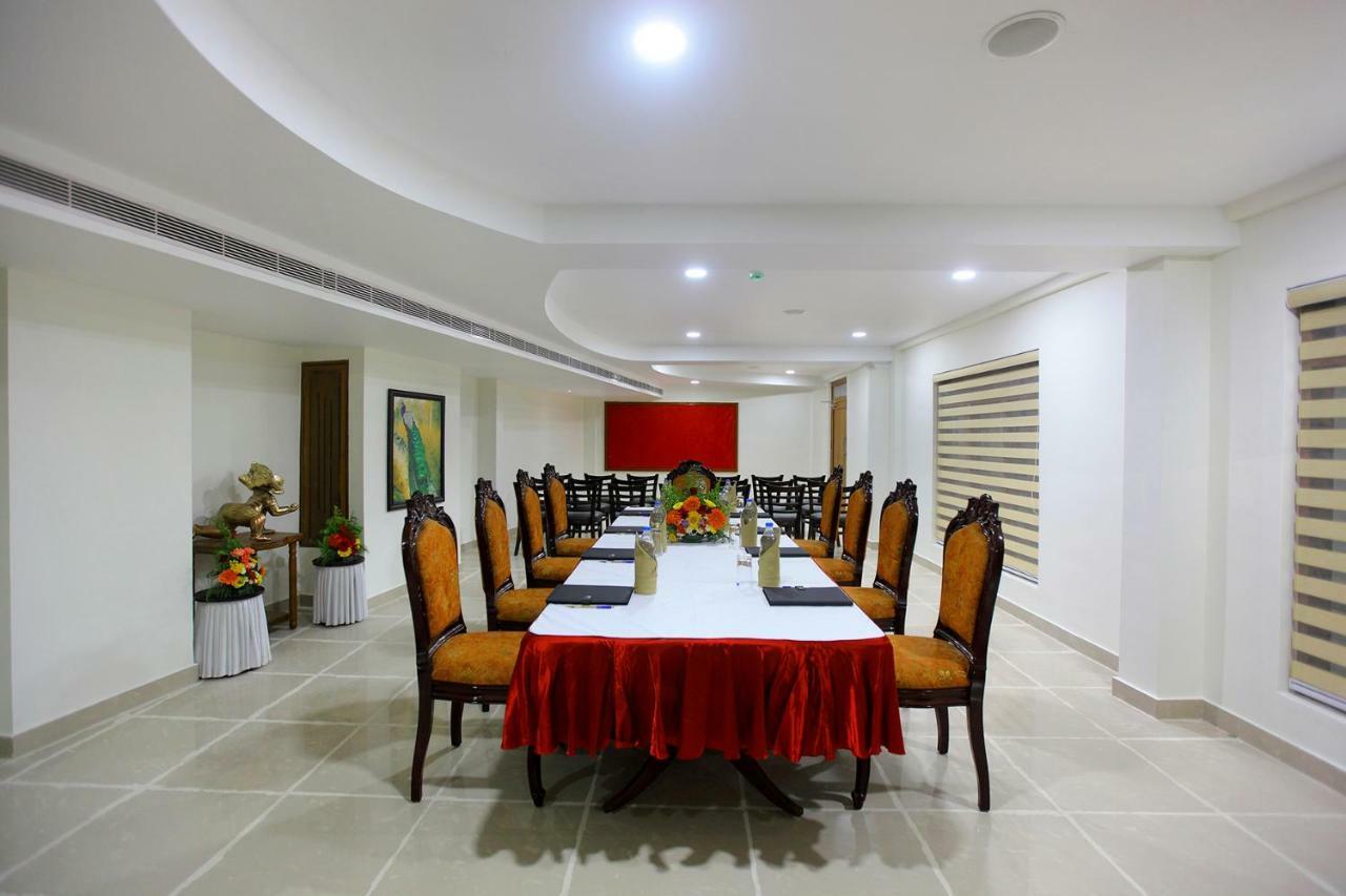 Hotel Rohini International Kallār 외부 사진