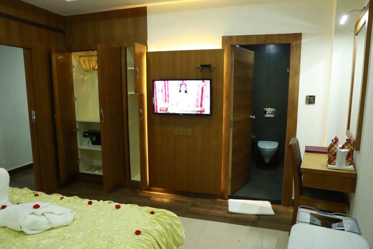 Hotel Rohini International Kallār 외부 사진
