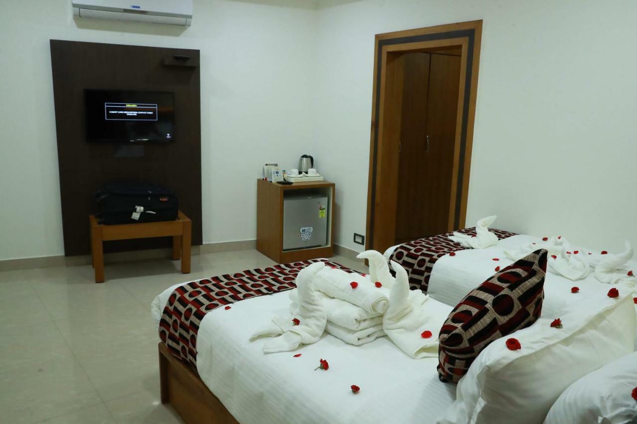 Hotel Rohini International Kallār 외부 사진